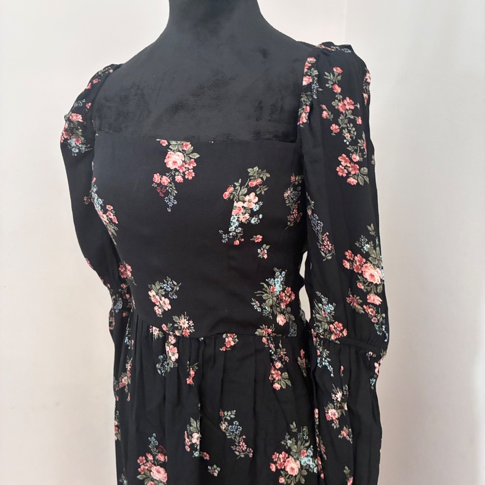 Mica Dress - Picture 3 of 14